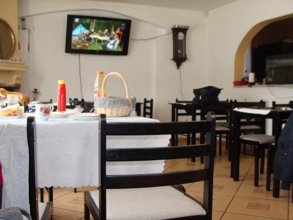 Perla Neagra Lotus Spa Caineni-Bai Exterior foto